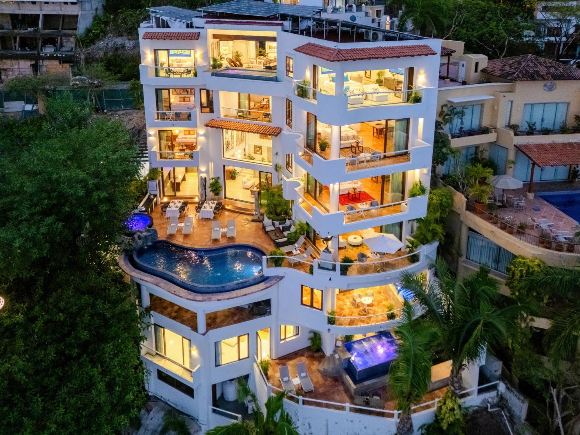 Villa Divina Luxury Boutique - Adults Only Пуэрто-Вальярта Экстерьер фото
