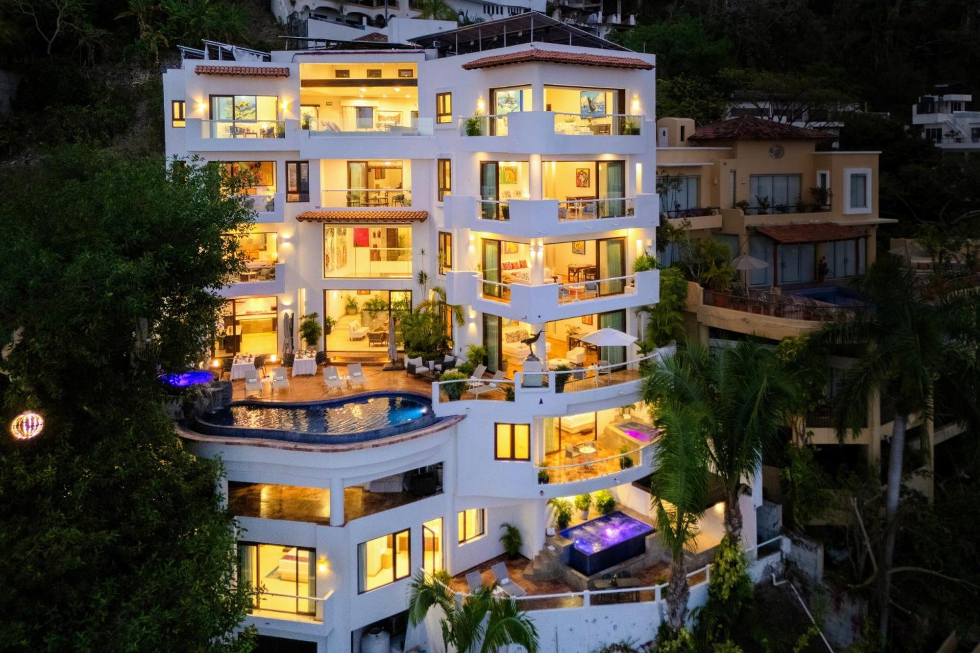 Villa Divina Luxury Boutique - Adults Only Пуэрто-Вальярта Экстерьер фото