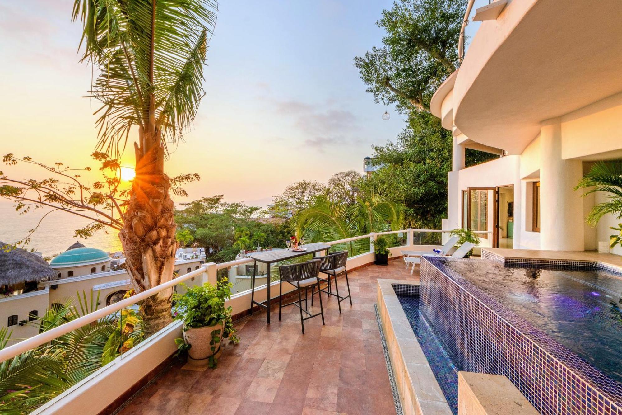 Villa Divina Luxury Boutique - Adults Only Пуэрто-Вальярта Экстерьер фото